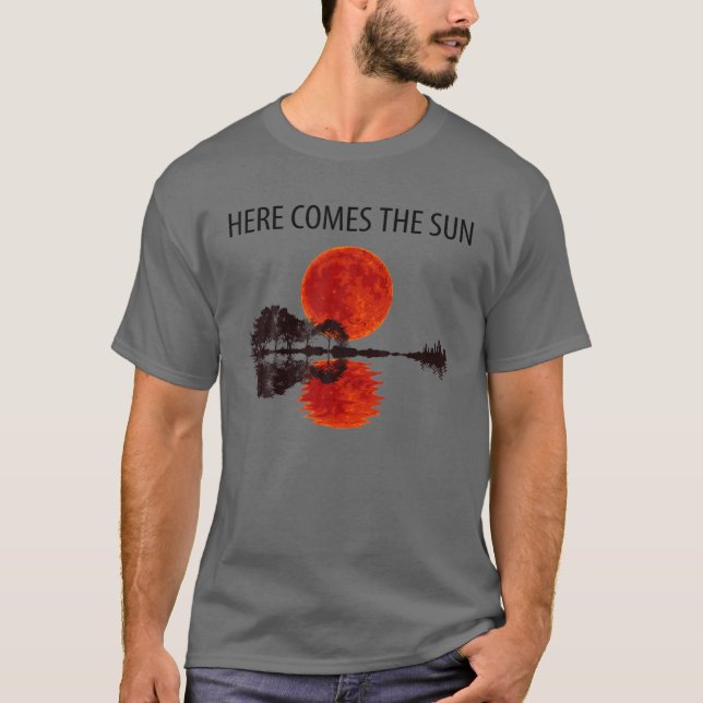 Här Kom Sol T Shirt (Framsida)