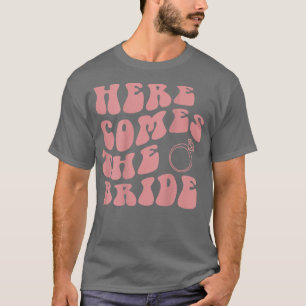 Här kommer Bride Ring Aesthetic Trend T Shirt
