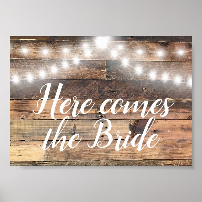 Här kommer Bride Rustic Wood Ljus-strängarna Poster (Framsidan)
