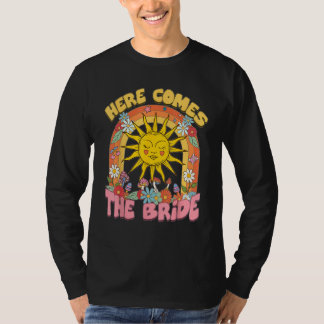 Här kommer bruden Groovy Retro 70-tal Sängkammarna T Shirt