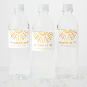 Här kommer en könsneutral babydusch i sol vattenflaskor etikett