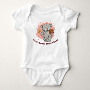 Här kommer honungsbjörn och en stor honungsfläck t shirt