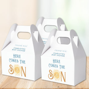 Här kommer pojkens babyskor presentaskar
