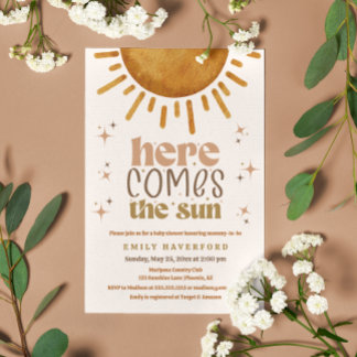 Här kommer Sol Boho Neutral Baby Shower Inbjudningar