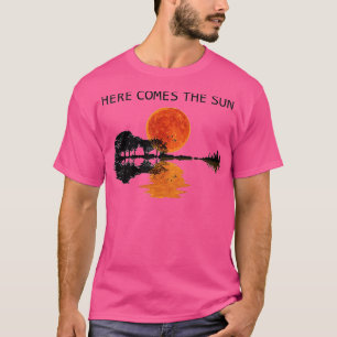 Här kommer Sol Guitar Shadow Vatten Retro Sunse T Shirt