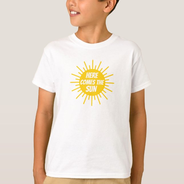 Här kommer Sol T-Shirt (Framsida)