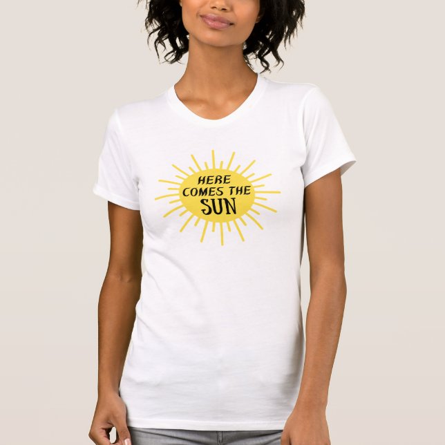 Här kommer Sol T-Shirt (Framsida)