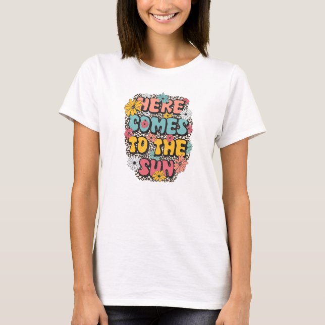 Här kommer Sol T Shirt (Framsida)