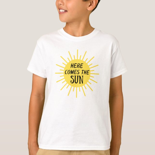 Här kommer Sol T-Shirt (Framsida)