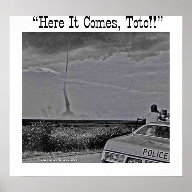 "Här kommer Toto!" Poster (Framsidan)