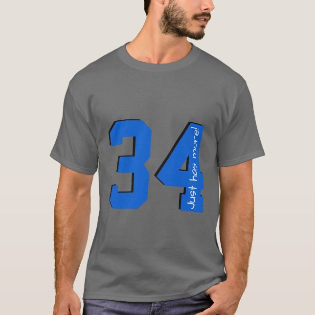 Har mer än 34 t-shirt (Framsida)