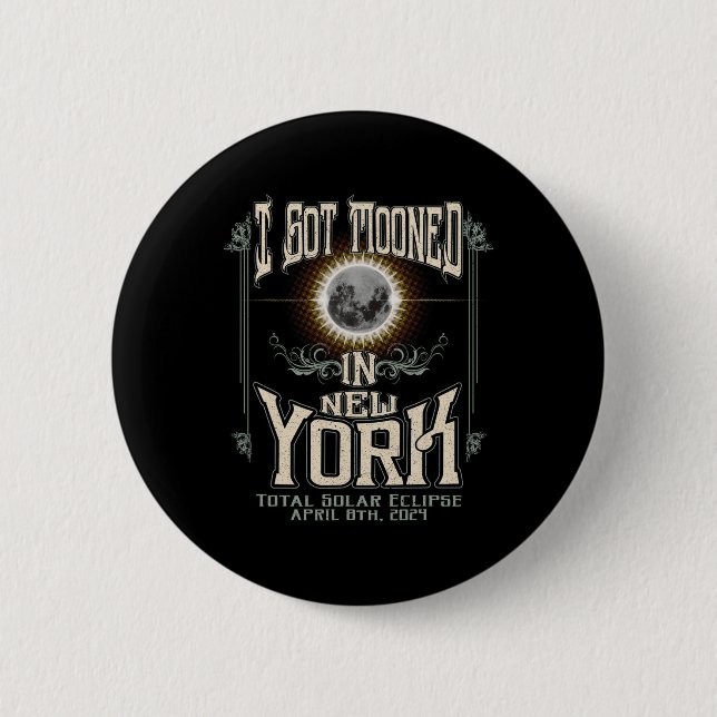 Har Mooned in New York Total Solar Eclipse 2024 Knapp (Framsida)