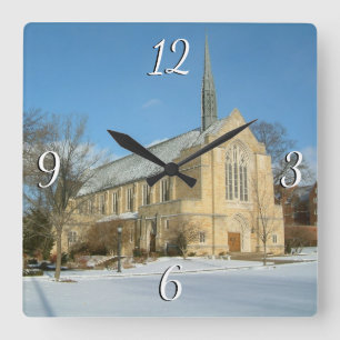 Harbison Chapel i Winter vid Grove City College Fyrkantig Klocka