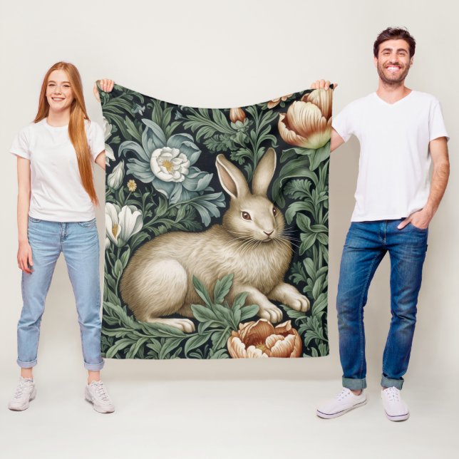 Hare och blommor i trädgården art nouveau stil fleecefilt (På plats)