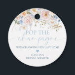 Hargrove Blue Blommigt Pop Champagne Shower Gåvor Etiketter<br><div class="desc">De här kapar champagnen hon byter efternamn möhippa favärde -taggar har en dammig blå blommigt. Skriptrubriken är en bild som inte kan redigeras. All annan text är helt redigerbar. Om du vill göra en mer avancerad anpassning av den här designen väljer du bara knappen "Anpassa den" ovan.</div>