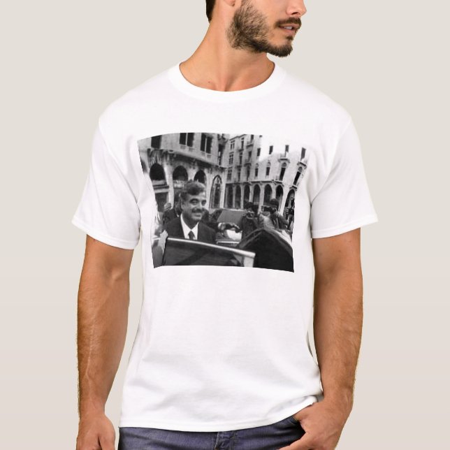 HARIRI TEE SHIRT (Framsida)