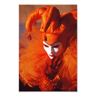 Harlequin i orange på karnevalet av Venedig Fototryck