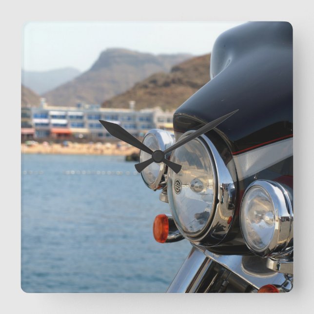 Harley kåpa fyrkantig klocka (Framsida)