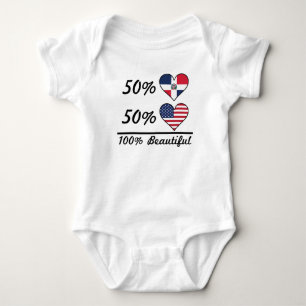 Härlig amerikan 100% för 50% dominikan 50% tee shirt