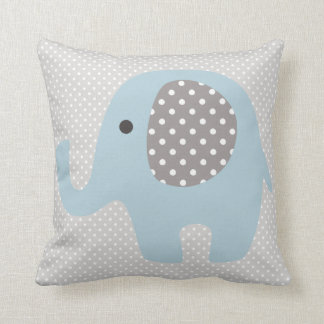 Härlig baby blue elefant kudde