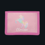 Härlig och färgrik unicorn<br><div class="desc">Chickdesign som presenterar färgrik unicorn på en pastellfärgad rosa bakgrund.</div>
