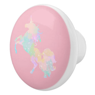 Härlig och färgrik unicorn knopp