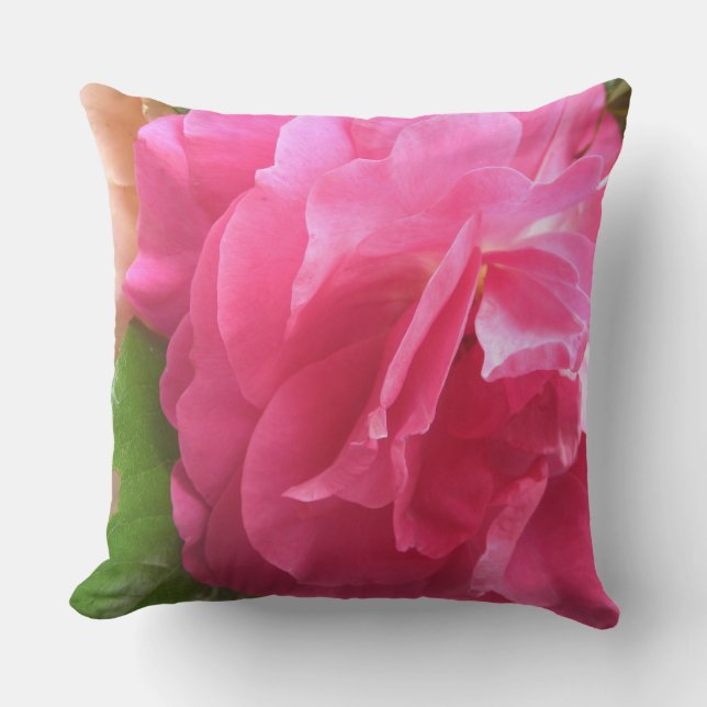Härlig rosa ros kudde (Framsida)