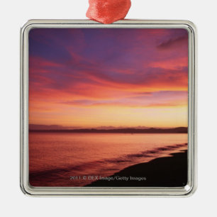 Härlig solnedgång på stranden julgransprydnad metall