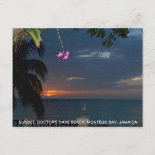 Härlig solnedgångdoktor strand för grotta, Jamaica Vykort
