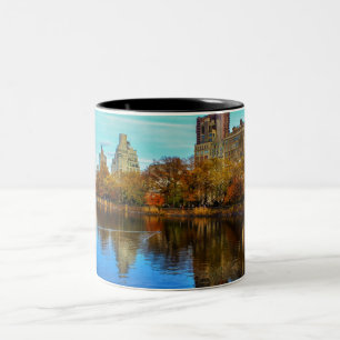 Härliga Central Park NYC landskap Två-Tonad Mugg