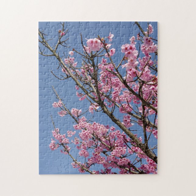 Härliga rosa körsbärblommar och blå himmel pussel (Vertikal)