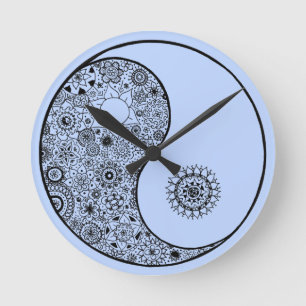 Härligt räcka illustrerade Artsy blom- Yin Yang Rund Klocka