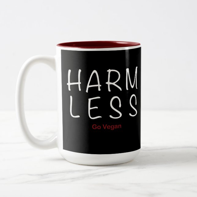Harm Less - Go Vegan (Light Version) Två-Tonad Mugg (Vänster)