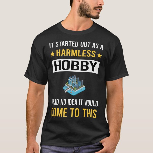 Harmless Hobby Model Byggnad T Shirt (Framsida)
