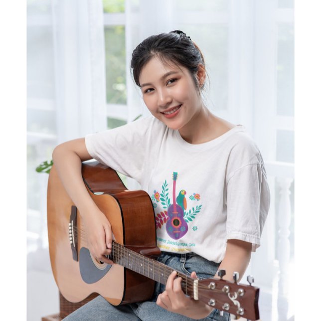 Harmonious Daisys, Guitar Gigs och Songbird Symp T Shirt (Skapare uppladdad)