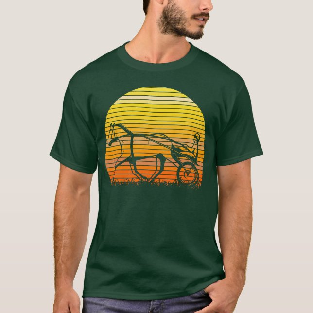 Harness Tävla Tävling Horse Sunset Silhouette retr T Shirt (Framsida)