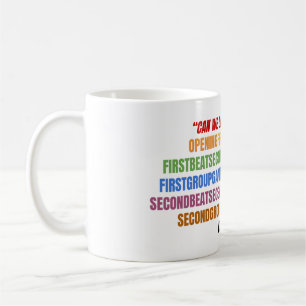 Harold strukturerar muggen kaffemugg