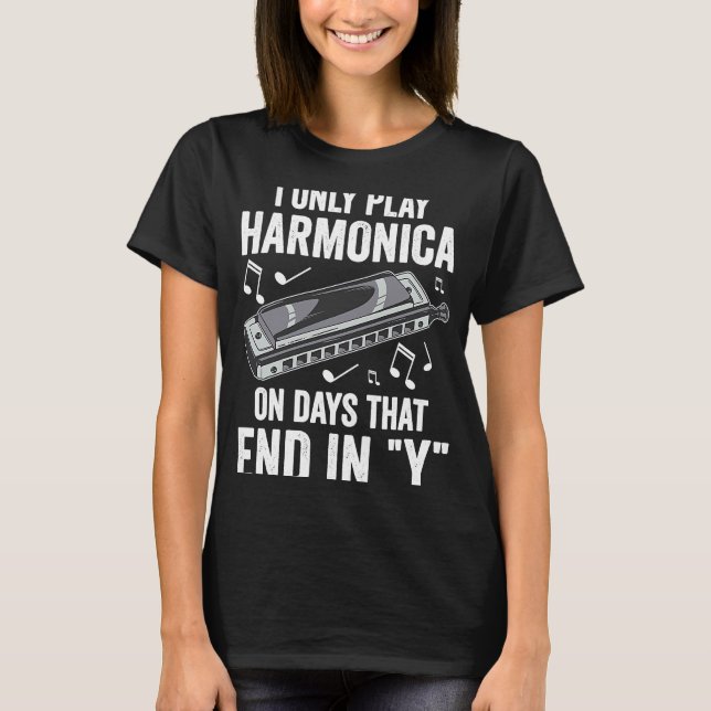 Harp Player Plays Harmonica T Shirt (Framsida)
