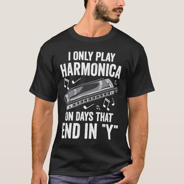 Harp Player Plays Harmonica T Shirt (Framsida)