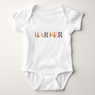 HARPER Namnkonst med broderade blommor T Shirt