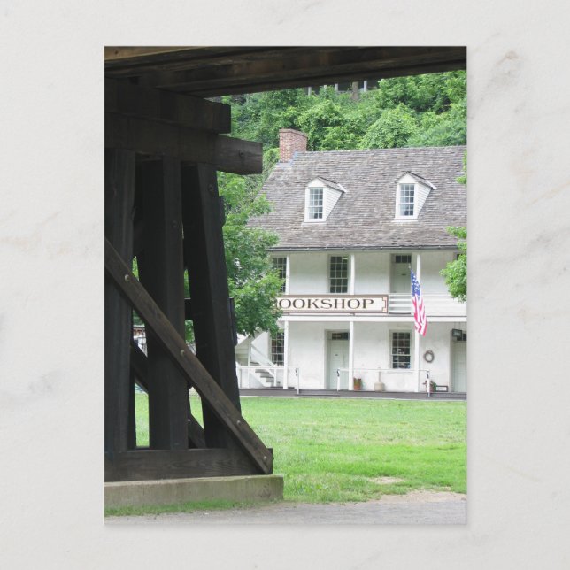 Harpers Ferry WV Bookstore & Railroad Postcard Vykort (Framsida)