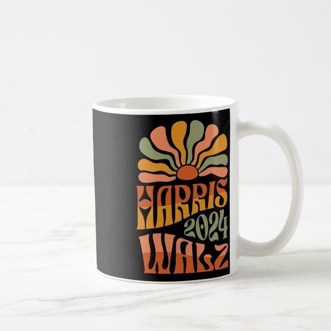 Harris för en kort morgon 2024 Boho Aesthetic Kaffemugg (Höger)