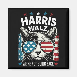 Harris Walz Waltz 2024 Vi är inte på väg tillbaka. Magnet