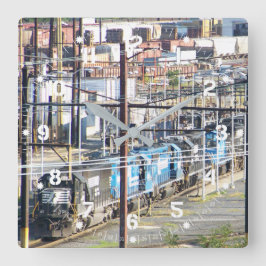 Harrisburg för Enola Norfolk sydlig järnväggård PA Fyrkantig Klocka