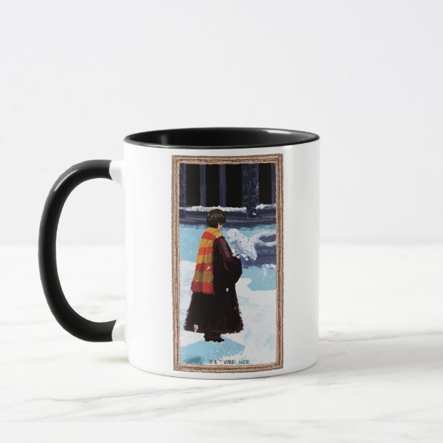 HARRY POTTER™ & Hedwig in HOGWARTS™ Courtyard Mugg (Vänster)