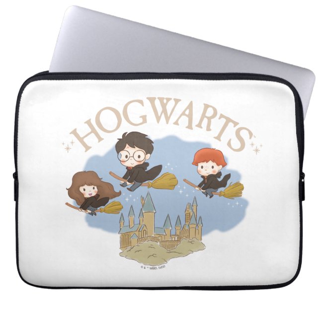 HARRY POTTER™, Hermione och Ron Fly over HOGWARTS™ Laptop Fodral (Framsidan)