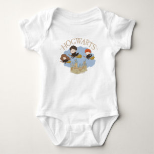HARRY POTTER™, Hermione, & Ron flyger över HOGWART T Shirt