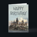 Harry Potter Hogwarts Castle Grattis på födelsedag Kort<br><div class="desc">Fira en magisk födelsedag med det här fantastiska kortet med den ikoniska Hogwarts Castle. Med inspiration från Harry Potters Wizarding World, ger den här designen charm och till vilken speciell dag som helst. Perfekt för fläkt i alla åldrar, det är ett trevligt sätt att få födelsedag i önskemål med magi....</div>