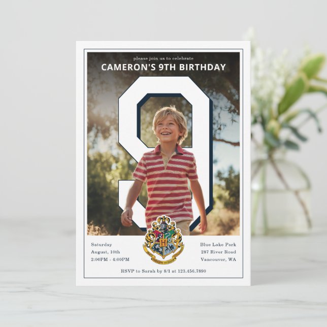 Harry Potter | Hogwarts Crest PhotoPop Birthday Inbjudningar (Stående Fram)