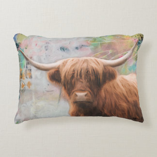 Harry the Highland Cuddling Cow Pillow Prydnadskudde